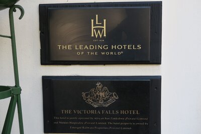 22 Hotel.JPG