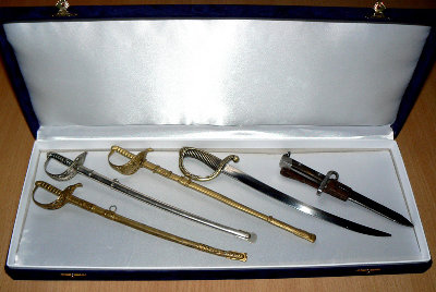 KOMPLET MINIJATURA 1.JPG